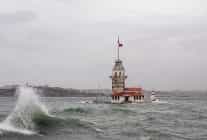 akomdan pazartesi uyarisi firtina ve kuvvetli saganak yagis bekleniyor