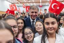 baskan tugay gencleri ve cocuklari agirladi