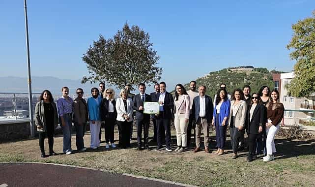 Bayraklı Belediyesinden Çevreci Başarı - İlçe Geneli “Sıfır Atık Belgesi” Alındı 1 bayrakli belediyesinden cevreci basari ilce geneli sifir atik belgesi alindi