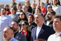 bucali miniklerden duygu dolu kutlama