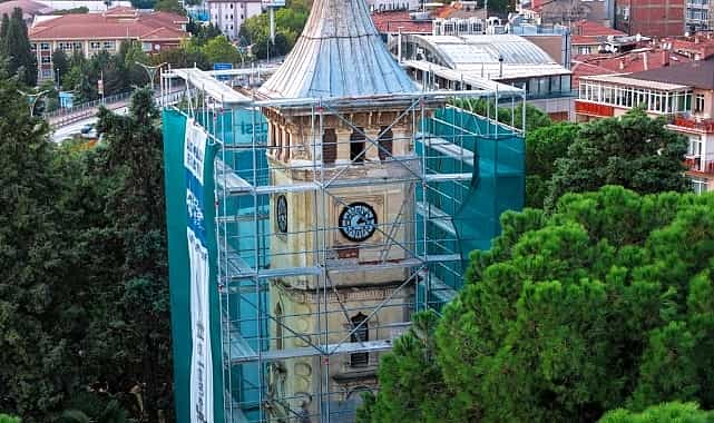Büyükşehir'den İzmit Saat Kulesi'nde titiz çalışma 1 buyuksehirden izmit saat kulesinde titiz calisma