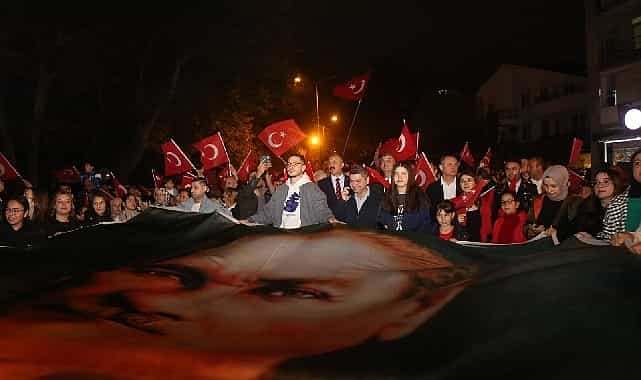 cumhuriyet coskusu golcuku saracak