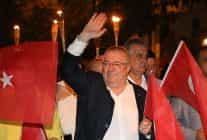 cumhuriyet ozgurlugun esitligin ve demokrasinin adidir