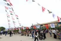 efes tarlasi yasam koyunde uretici pazari acildi