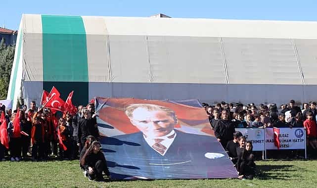 ilgazda 29 ekim cumhuriyet bayrami coskuyla kutlandi