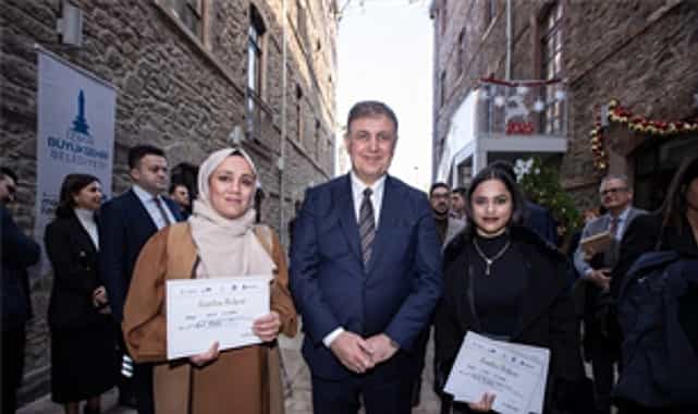 izmirde kadinlar ve gencler istihdamda daha fazla yer alacak