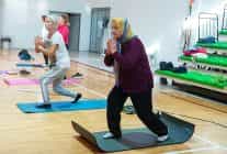 karsiyakada sabah aktiviteleri spor salonlarina tasindi