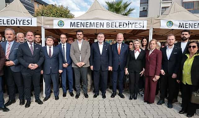 menemen belediyesinden cumhuriyete ozel acilis