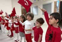 nilufer kreslerinde cumhuriyet sevinci