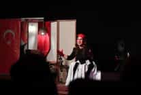 osmangazide cumhuriyetin isigi bu kez sahneye yansidi