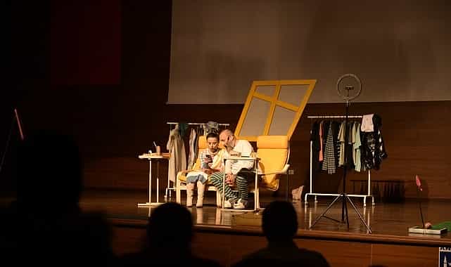 parca tesirli pazarlar tiyatroseverlerle bulustu