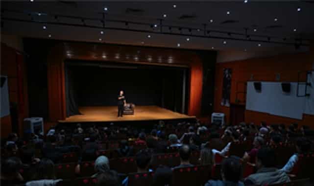 tahsin hasoglundan izkitapta kahkaha dolu gece