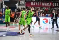 Tofaş, Anadolu Efes’i Mağlup Ederek Evde Yenilmezliğini Korudu