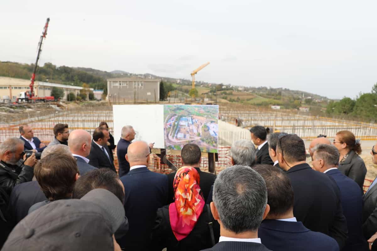 Başkan Doğan, Meclis Üyeleriyle Ortak İnceleme Yaptı 1 Başkan Doğan, Meclis Üyeleriyle Ortak İnceleme Yaptı