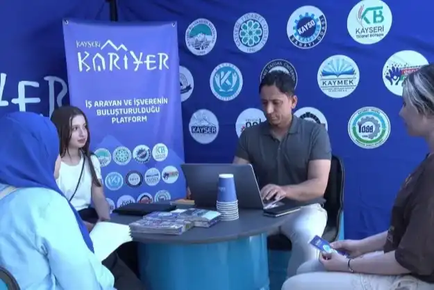 Kayseri Kariyer Merkezi, 263 Kişiyi İş Sahibi Yaptı 1 Kayseri Kariyer Merkezi, 263 Kişiyi İş Sahibi Yaptı