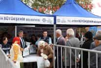 baskan cercioglu ata tohumlarindan uretilen fideleri karacasuda vatandaslarla bulusturdu