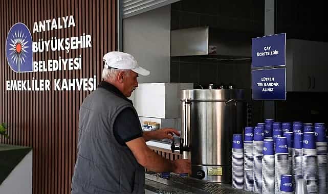 buyuksehir belediyesinin emekli kahveleri buyuk ilgi goruyor