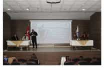 eude bagimlilik sosyoloji bolumunun duzenledigi panel ile her yonuyle ele alindi