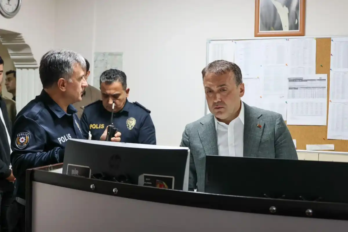 Vali Sözer, Bilecik Emniyet Müdürlüğü’nü Ziyaret Etti