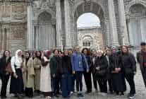 guz gezilerinin kasim ayi ziyaretleri dolmabahce sarayi ile basladi