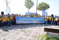 kadikoyde sahil temizligi