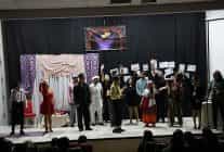 kartepe belediyesinden tiyatro ziyafeti