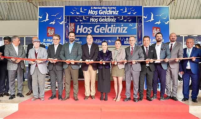 kitap fuari kapilarini kitapseverlere acti