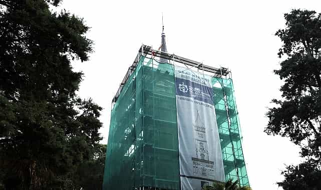 saat kulesinde dur durak yok