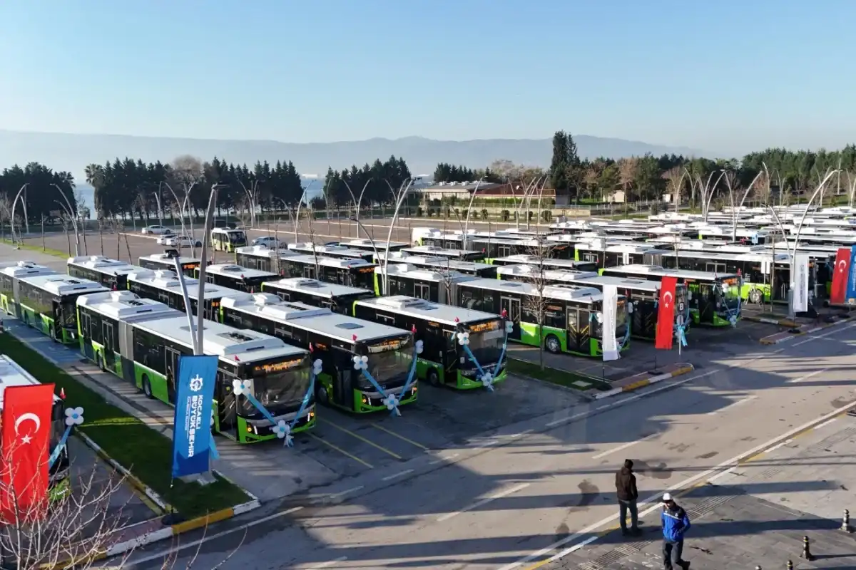 Kocaeli’nin Ulaşım Filosuna 68 Yeni Otobüs Takviyesi