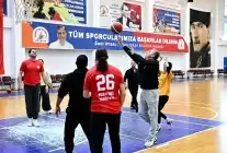 Muratpaşa Belediyesi’nden Amatör Spora Nakdi Destek
