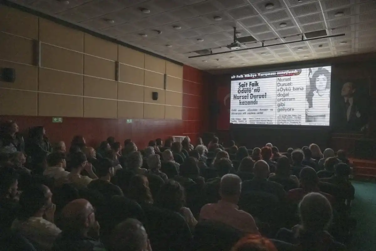 Mersinlilerden “Biz Radyoyu Çok Sevdik” Belgeseline Tam Not