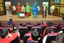 Karatay Öğrencileri Tiyatro ile Buluştu