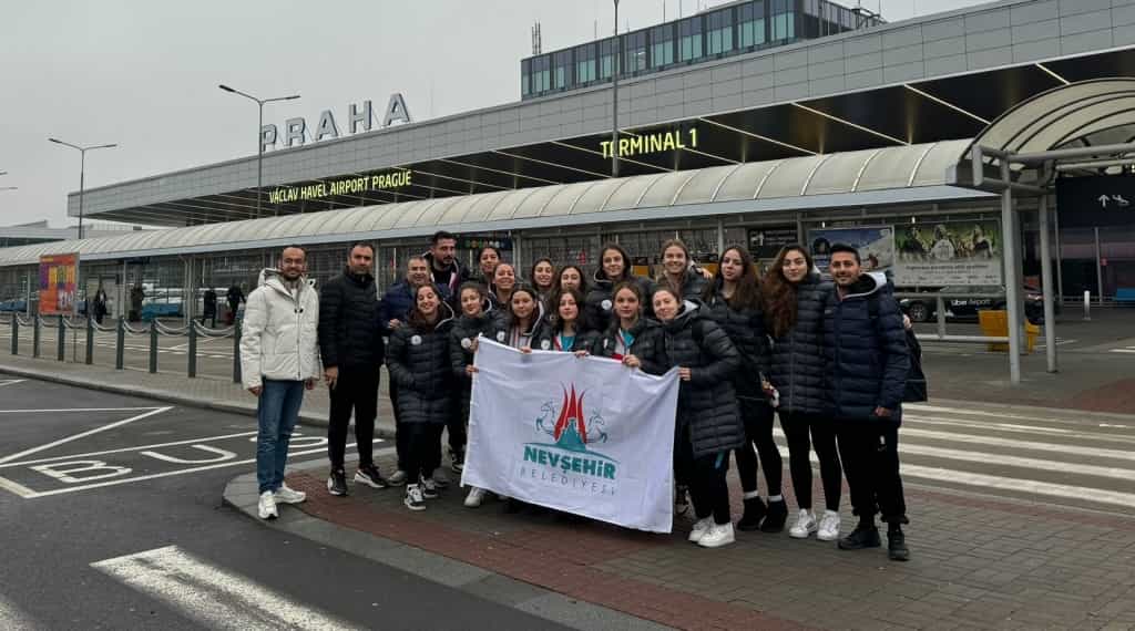 Nevşehir’in Sutopu Takımı Mücadele İçin Çekya’da