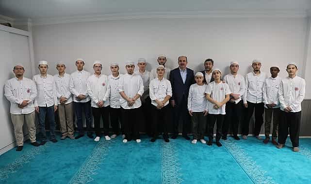 baskan altay yilin son gununde hafizlik ogrencileriyle bir araya geldi