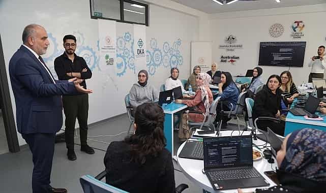 canikte kadinlar yapay zeka ile gelecege hazirlaniyor