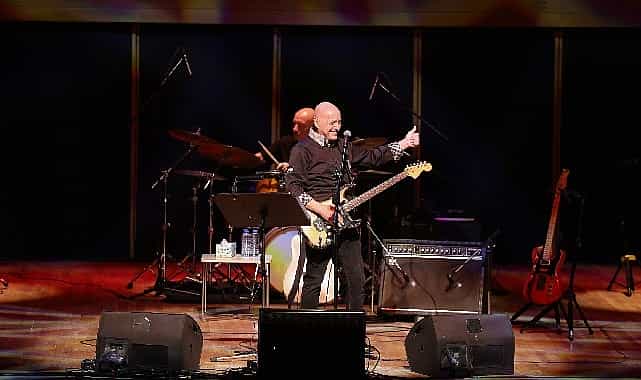 fuat guner sahnedeydi