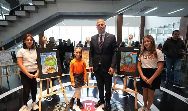 gaziemirli cocuklar toprak temali resimleriyle iklim krizine dikkat cekti