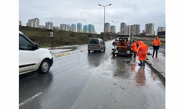 istanbulun bazi bolgelerinde metrekareye 67 kg yagis dustu