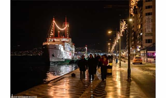 izmir yeni yila guvenle giriyor