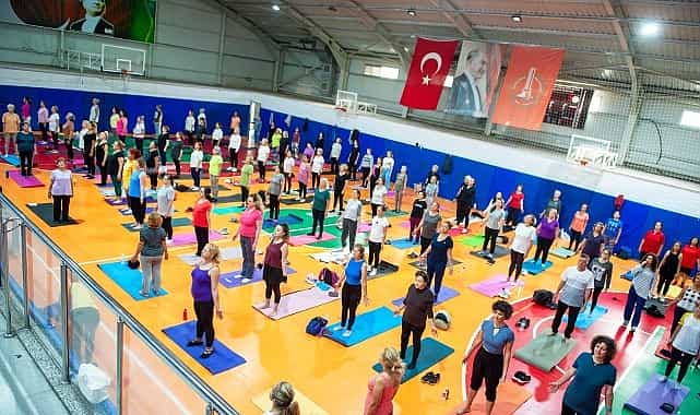 karsiyakada hareketli yil 2025te 18 bin kisi spor yapti