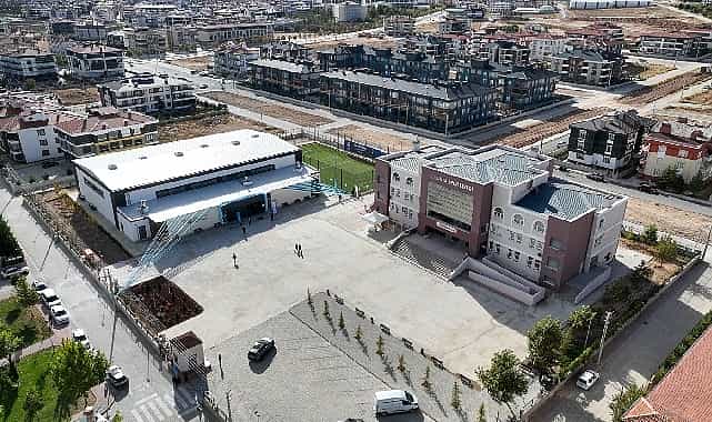 selcuklu vizyonuyla egitim yatirimlari 2025te de hiz kesmedi