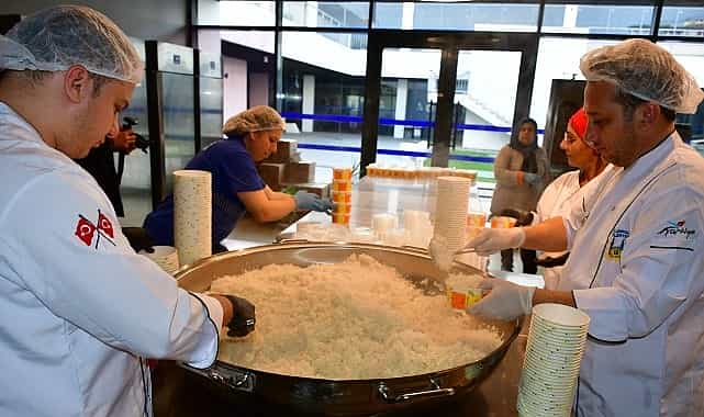 sevgi mutfagi sofralara umut ve dayanisma tasiyor