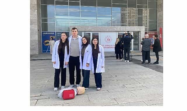 Yaşam Kartalı Projesi ile kalp durmasında erken şoklama hedefleniyor 1 yasam kartali projesi ile kalp durmasinda erken soklama hedefleniyor