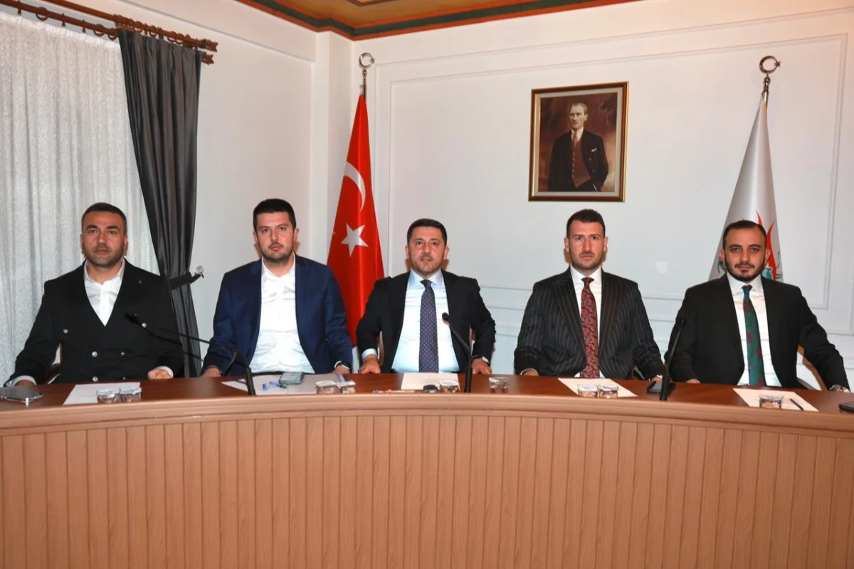 Nevşehir Belediye Meclisi 2026 Yılına İlk Toplantıyla Başladı 1 Nevşehir Belediye Meclisi 2026 Yılına İlk Toplantıyla Başladı