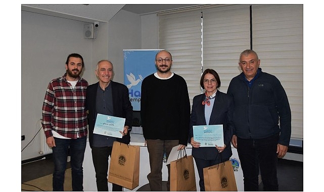 Başkan Köymen, ‘Kamuculuk ve Kent Hakkı’ sempozyumunda konuştu 1 baskan koymen kamuculuk ve kent hakki sempozyumunda konustu