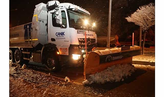 baskan sandikcidan yerinde takip canikte 7 24 karla mucadele