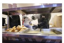 buca belediyesinden sicak corba ikrami