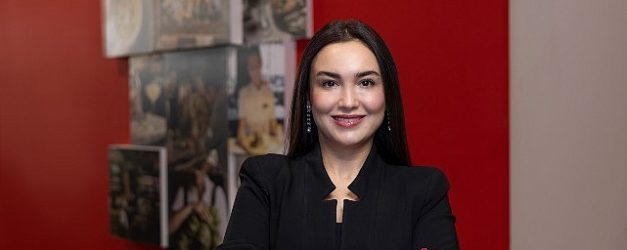 buyuk sefler grupta stratejik atama insan kaynaklari ve surdurulebilirlik tek cati altinda