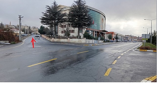 İl Trafik Komisyonu Kararıyla Yol “Tek Yön” Yapıldı 1 il trafik komisyonu karariyla yol tek yon yapildi