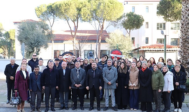 zubeyde hanim vefatinin 103 yilinda odemiste anildi